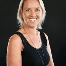 Ms Sally Brauer