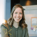 Ms Sarah Simmons